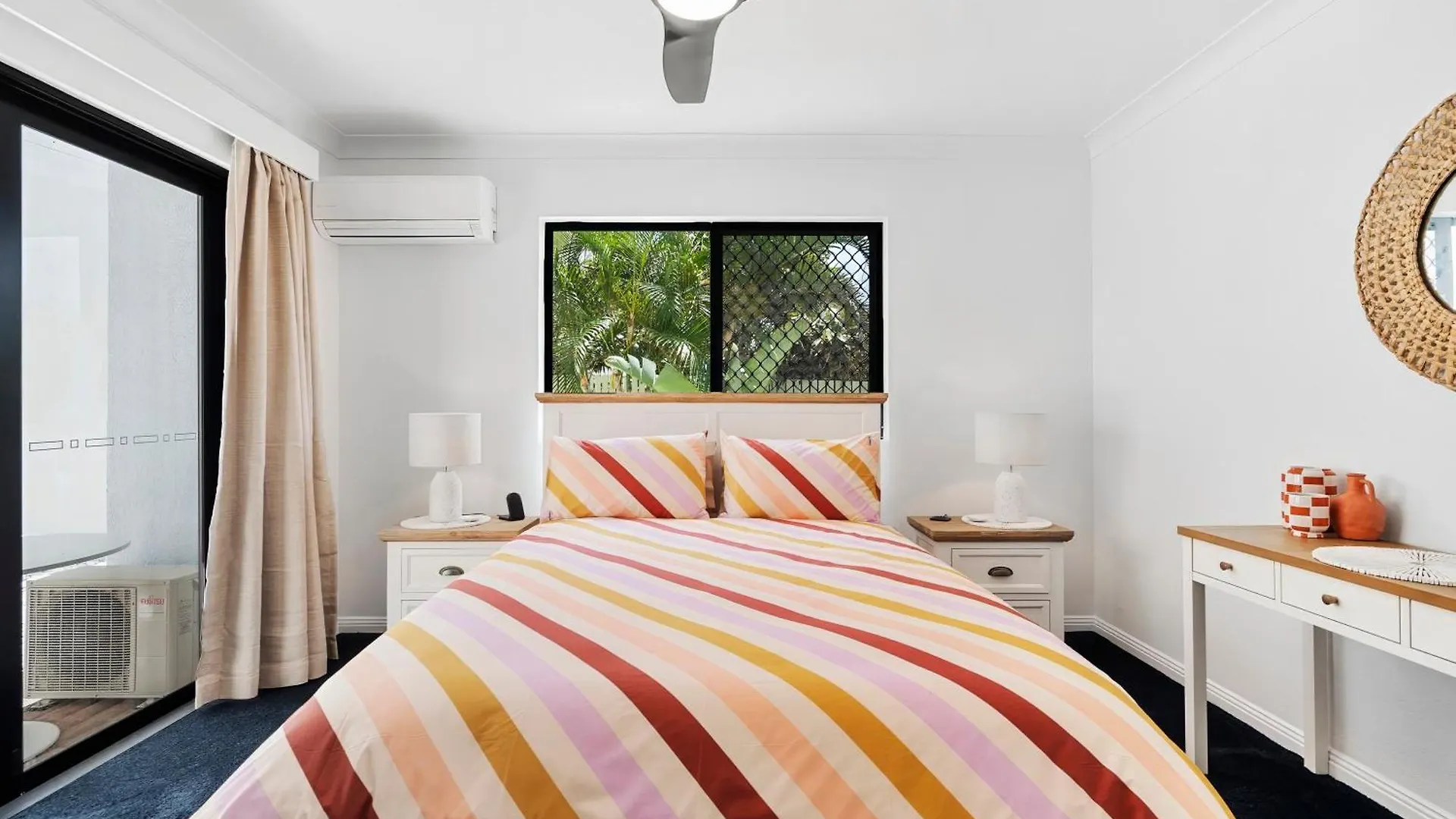 Capri By The Sea Apartment Yeppoon