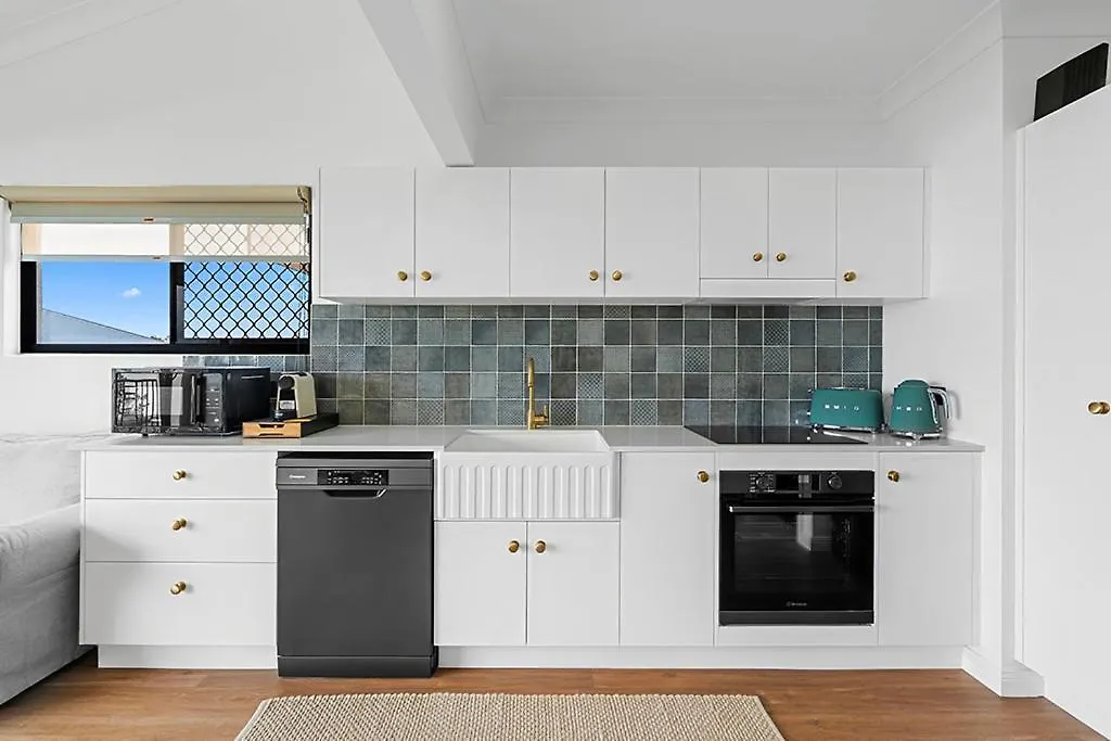 Capri By The Sea Apartment Yeppoon Australia
