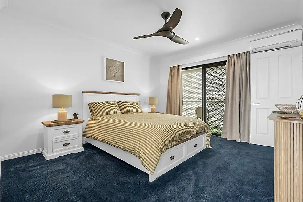Capri By The Sea Apartment Yeppoon