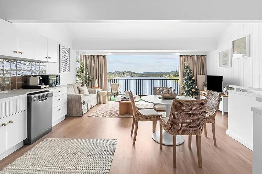 Capri By The Sea Apartment Yeppoon